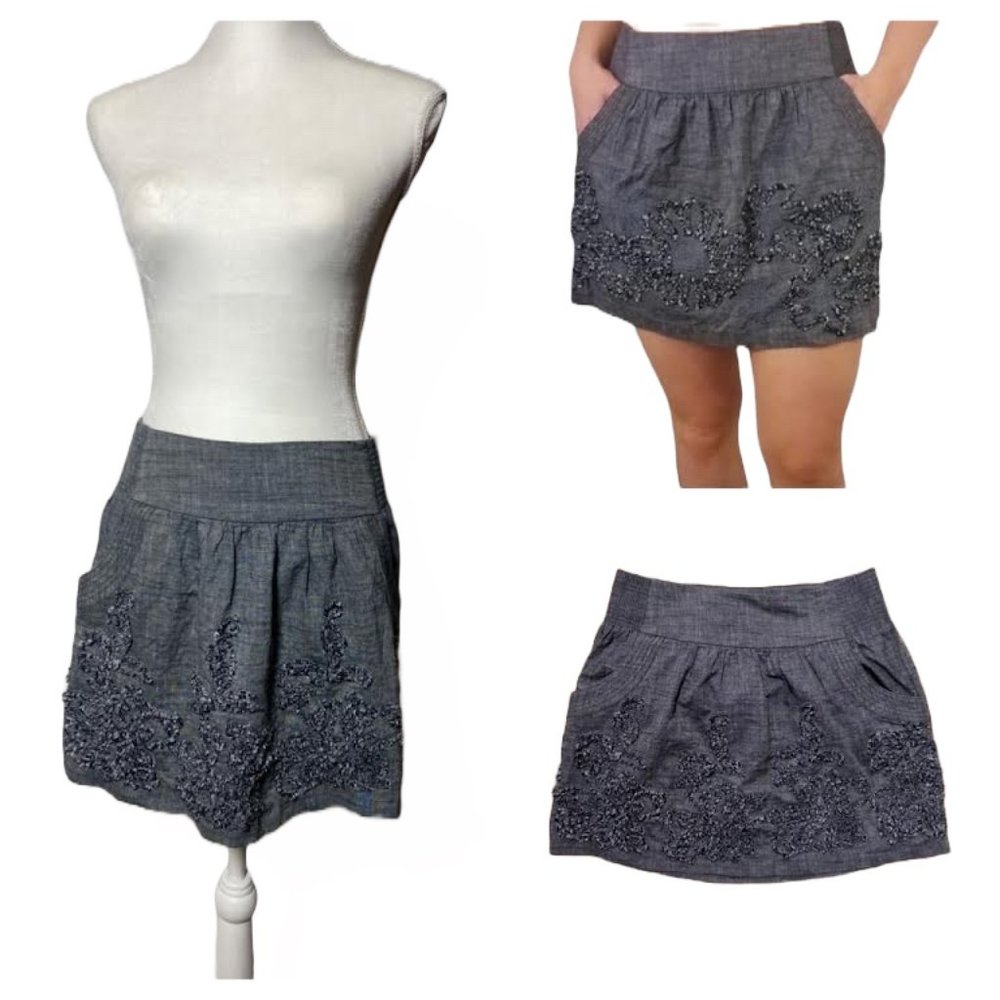 NEW STOOSHY Women Gray Chambray Elastic Waist Shag Applique Mini Skirt w Pockets